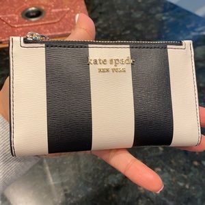 KATE SPADE bifold wallet